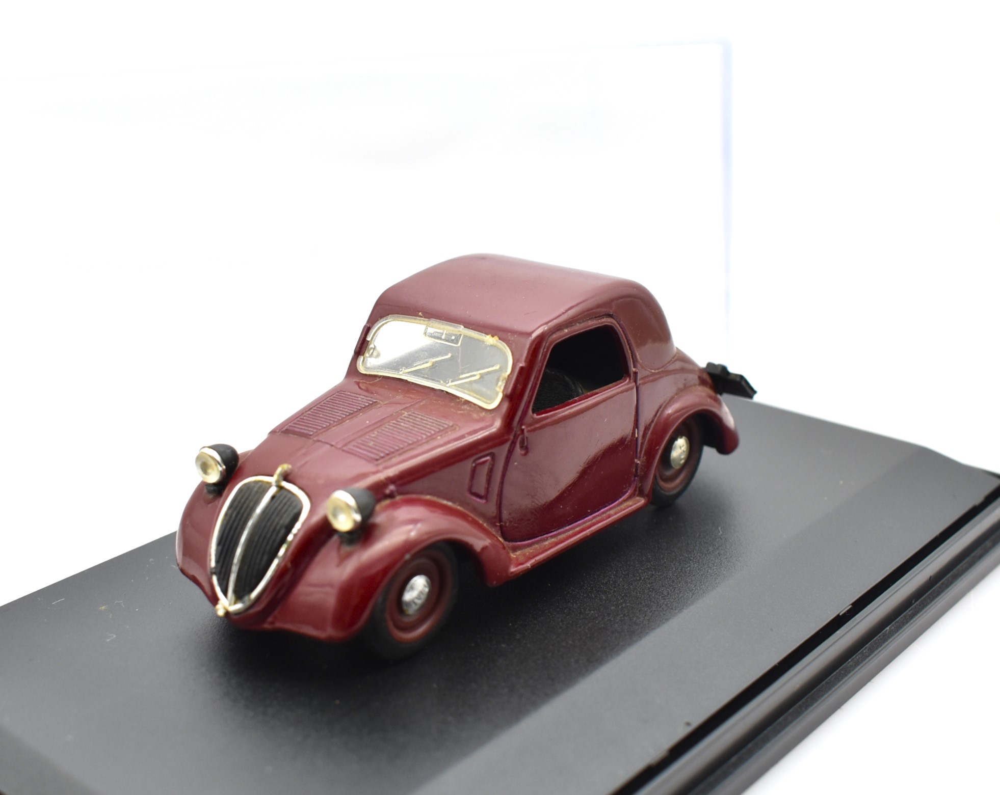Modellino auto scala 1:43 Fiat 500 topolino Brumm diecast modellismo statico