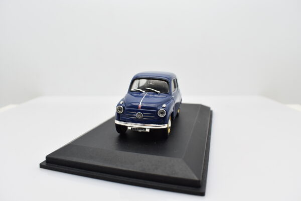 Modellino auto scala 1:43 Fiat 600 ixo diecast modellismo statico - Image 5