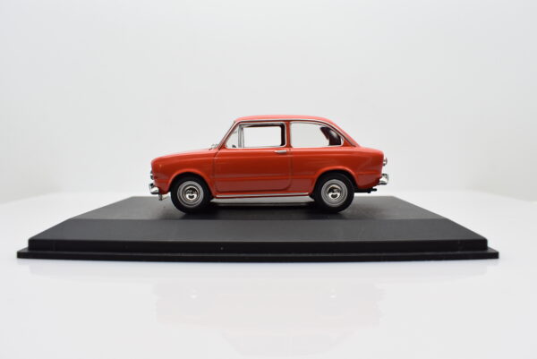 Modellino auto scala 1:43 Fiat 850 ixo diecast modellismo statico - Image 3
