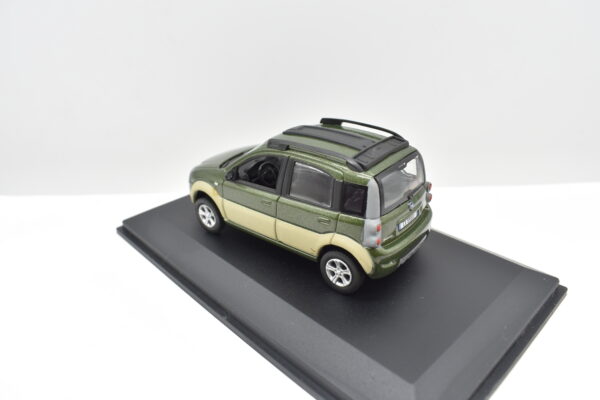 Modellino auto scala 1:43 Fiat Panda Cross Norev diecast modellismo statico - Image 5