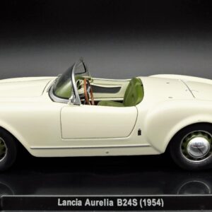 Modellino auto scala 1:24 Lancia Aurelia B24S modellismo statico da collezione