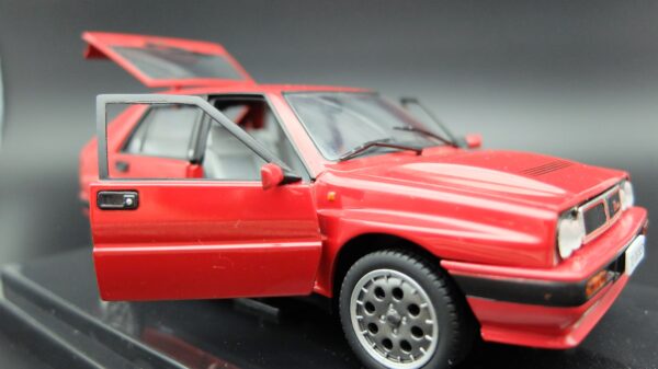 Modellino auto scala 1:24 LANCIA DELTA INTEGRALE 16V diecast modellismo statico - Image 8