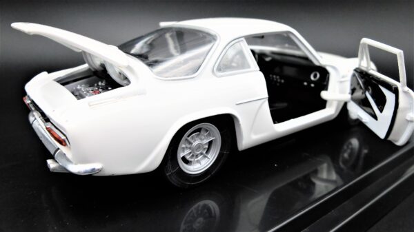 Modellino auto scala 1:24 Alpine Renault A110 1600 S modellismo statico da collezione - Image 7
