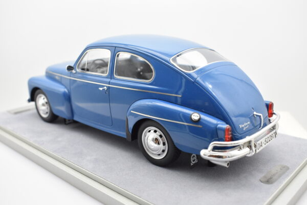 Modellino auto scala 1:18 Volvo PV544 Tecnomodel modellismo da collezione - Image 4