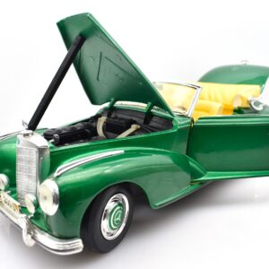 Modellino auto scala 1:18 Mercedes Benz 300S diecast modellismo da collezione