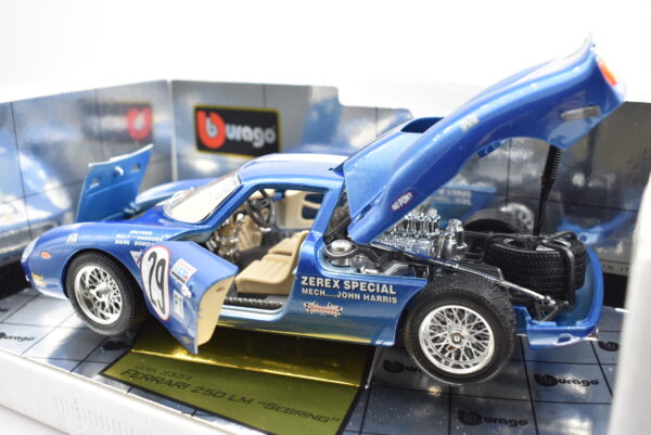 Modellino auto rally scala 1:18 Ferrari 250 LM Sebring Burago diecast modellismo da collezione - Image 5