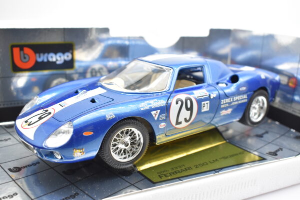 Modellino auto rally scala 1:18 Ferrari 250 LM Sebring Burago diecast modellismo da collezione - Image 10