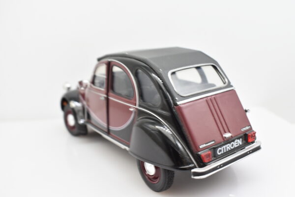 Modellino auto scala 1:24 Citroen 2 CV Welly diecast modellismo da collezione - Image 6