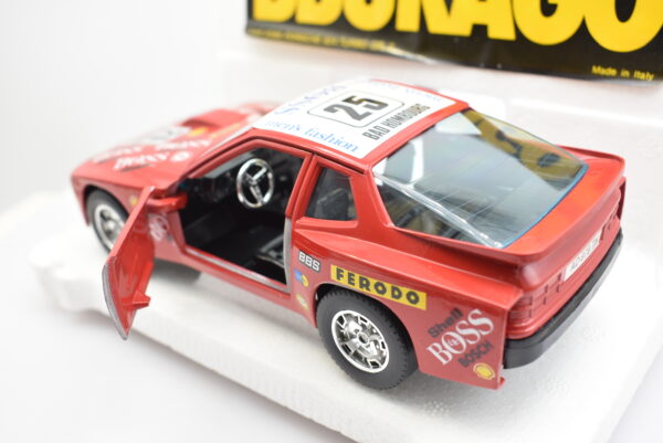 Modellino auto rally scala 1:24 Porsche 924 Turbo GR.2 Burago diecast modellismo da collezione - Image 5