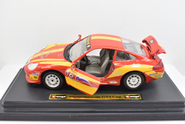 Modellino auto rally scala 1:24 Porsche GT3 Cup Burago diecast modellismo da collezione - Image 3