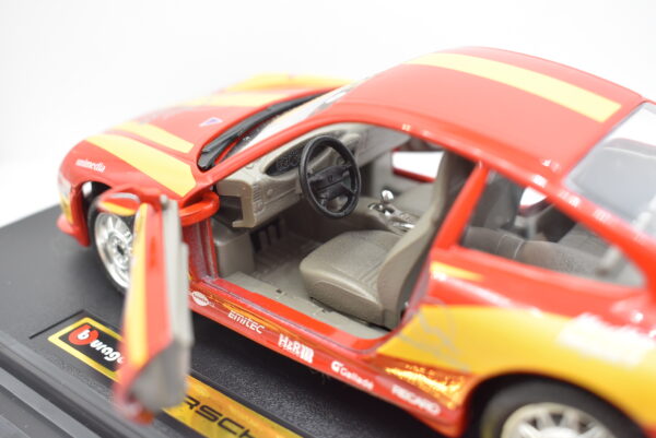 Modellino auto rally scala 1:24 Porsche GT3 Cup Burago diecast modellismo da collezione - Image 4