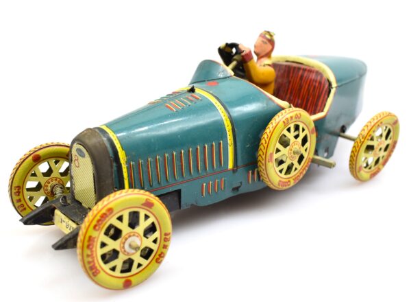Modellino auto in latta modellismo da collezione vintage