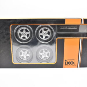 Modellino scala 1:18 Set of 4 wheels ruote gomme OZ Racing IXO modellismo da collezione