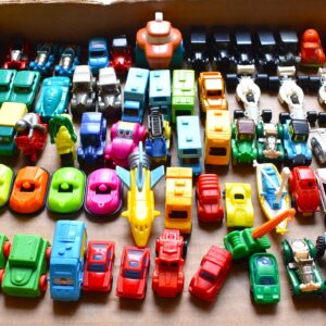 sorpresine kinder sorpresa ferrero Überraschung modellino auto collezione gioco