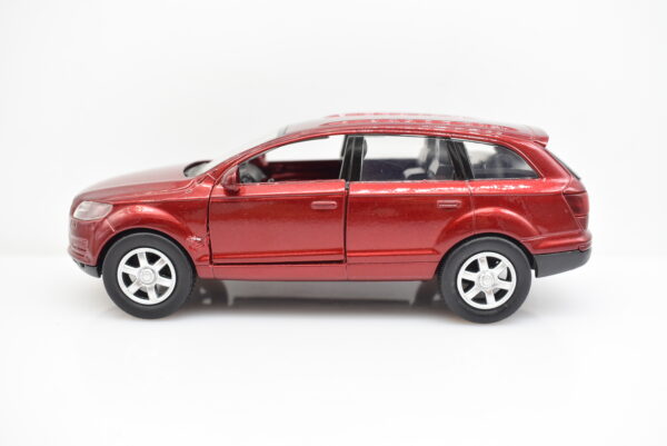 Modellino auto scala 1:32 Audi Q7 New Ray diecast modellismo da collezione - Image 5