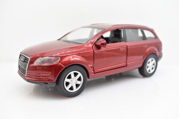Modellino auto scala 1:32 Audi Q7 New Ray diecast modellismo da collezione - Image 6