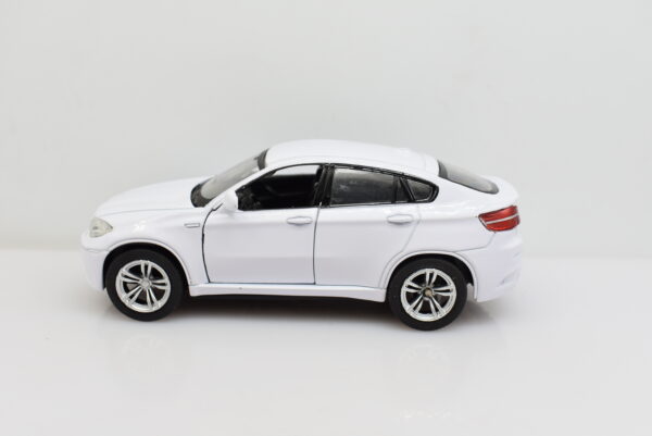 Modellino auto scala 1:38 BMW X6M diecast modellismo da collezione - Image 5