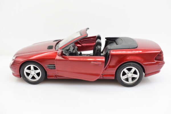 Modellino auto scala 1:32 Mercedes Benz SL 500 New Ray diecast modellismo da collezione - Image 2