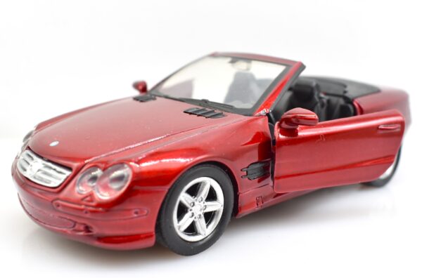 Modellino auto scala 1:32 Mercedes Benz SL 500 New Ray diecast modellismo da collezione
