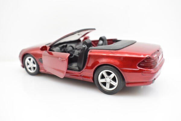 Modellino auto scala 1:32 Mercedes Benz SL 500 New Ray diecast modellismo da collezione - Image 4