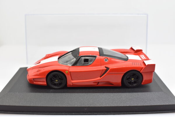 Modellino auto scala 1:43 Ferrari FXX IXO diecast modellismo da collezione - Image 2