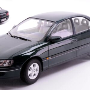 Modellino auto scala 1:18 OPEL OMEGA B 1996 diecast modellismo statico