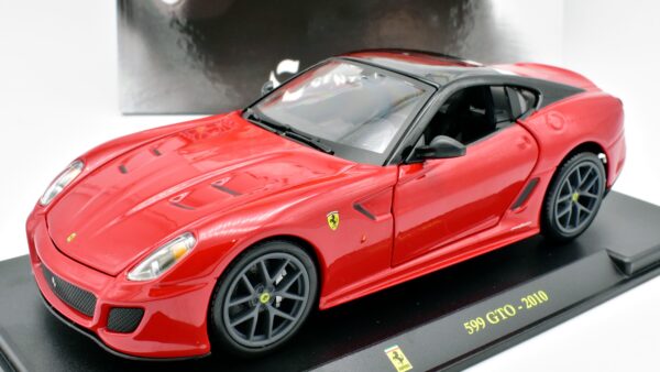modellino auto scala 1:24 FERRARI 599 GTO diecast modellismo da collezione