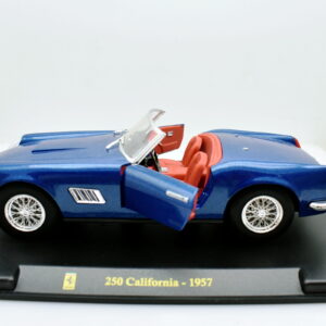 modellino auto scala 1:24 FERRARI 250 California diecast modellismo da collezione