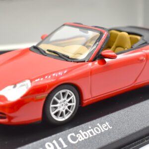 Modellino auto scala 1:43 Porsche 911 Cabriolet Minichamps diecast modellismo da collezione
