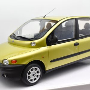 Modellino auto scala 1:18 Fiat Multipla OttoMobile modellismo da collezione