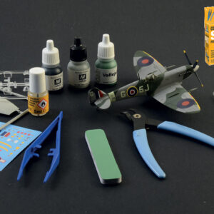 Modellino aerei da costruire model kit di montaggio Italeri SPITFIRE MK.IX 1:72