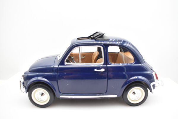 Modellino auto FIAT 500 L scala 1:16 Burago diecast modellismo da collezione - Image 2