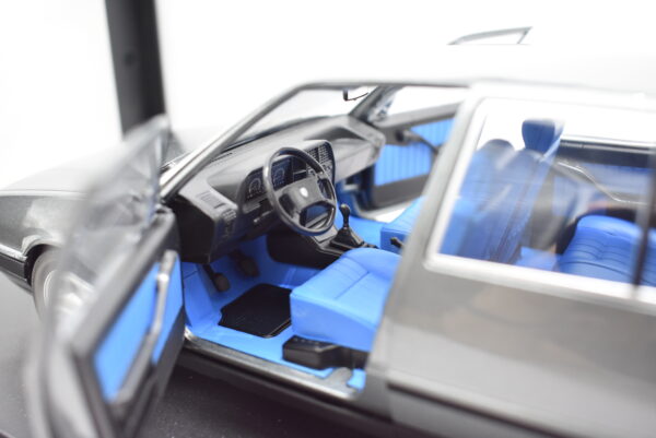 Modellino auto scala 1:18 Lancia Thema Turbo i.e. Mitica diecast modellismo da collezione - Image 5