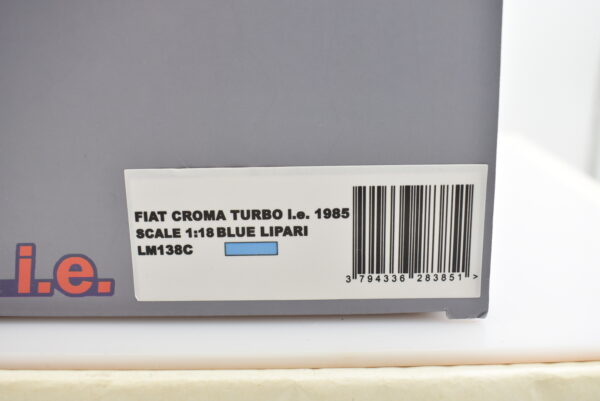 Modellino auto scala 1:18 Fiat Croma Turbo Laudoracing modellismo da collezione - Image 3