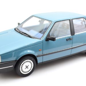 Modellino auto scala 1:18 Fiat Croma Turbo Laudoracing modellismo da collezione