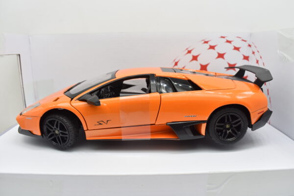 Modellino auto scala 1:24 Lamborghini Murcielago LP 670 4 SV diecast modellismo da collezione - Image 2
