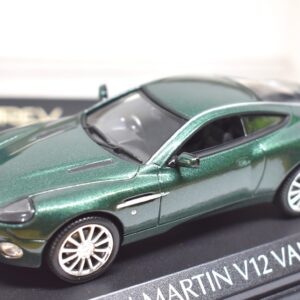 Modellino auto scala 1:43 Aston Martin V12 Vanquish Norev diecast modellismo da collezione
