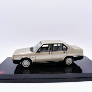 Modellino auto scala 1:43 Alfa Romeo 90 super Stradale Pego diecast modellismo da collezione