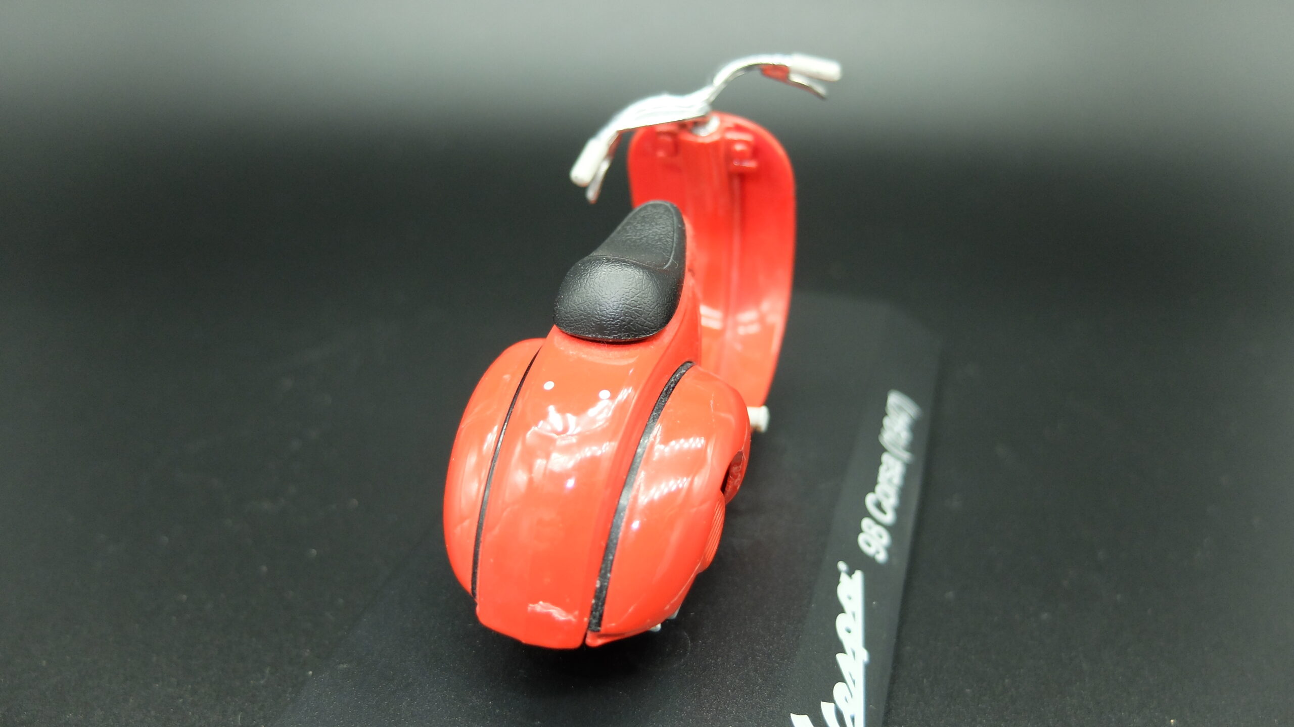 Modellini vespa 98 Corsa scala 1:18 modellismo da collezione - Image 4