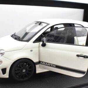 Modellino auto scala 1:18 Fiat 500 F595 Abarth Solido diecast modellismo da collezione