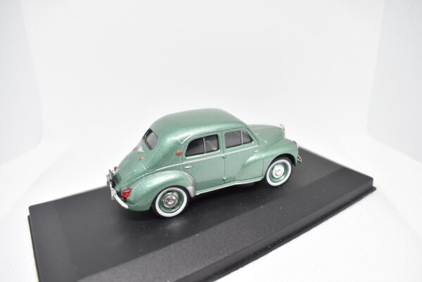 Modellino auto scala 1:43 Renault 4 cv diecast modellismo da collezione - Image 5