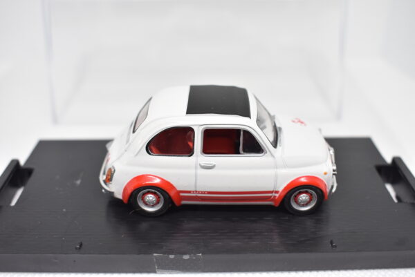 Modellino auto scala 1:43 Fiat Abarth 695 SS Brumm diecast modellismo da collezione - Image 5