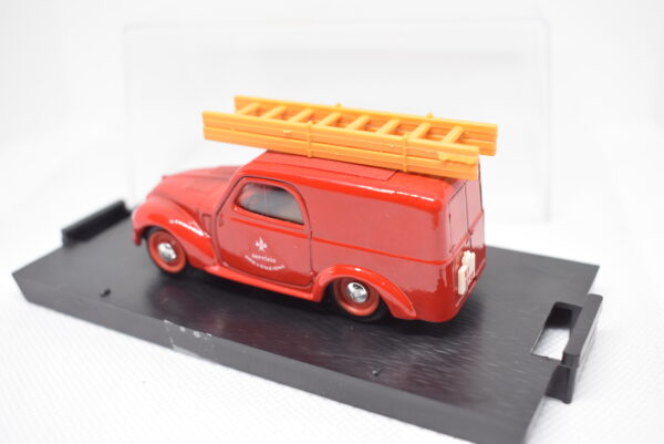 Modellino auto pompieri scala 1:43 Fiat 500 C Furgone Brumm diecast modellismo da collezione - Image 4