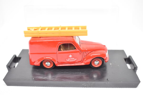 Modellino auto pompieri scala 1:43 Fiat 500 C Furgone Brumm diecast modellismo da collezione - Image 5