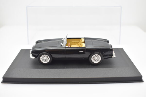Modellino auto scala 1:43 Maserati 2000 Gran Turismo Spyder diecast modellismo da collezione - Image 2