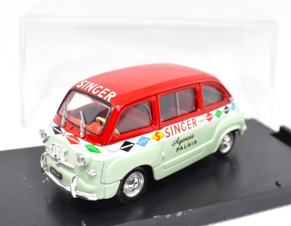 Modellino auto commerciale scala 1:43 Fiat 600 Multipla Singer Brumm diecast modellismo da collezione