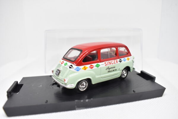 Modellino auto commerciale scala 1:43 Fiat 600 Multipla Singer Brumm diecast modellismo da collezione - Image 4