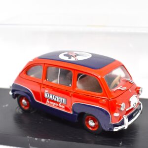 Modellino auto commerciale scala 1:43 Fiat 600 Multipla Ramazzotti Brumm diecast modellismo da collezione