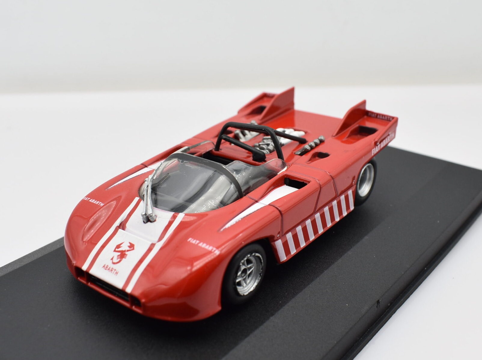 Modellino auto scala 1:43 Fiat Abarth 3000 Monotipo SE 022 diecast modellismo da collezione