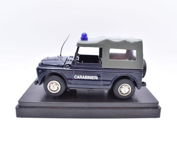 Modellino auto carabinieri scala 1:43 Fiat Nuova Campagnola diecast modellismo da collezione
